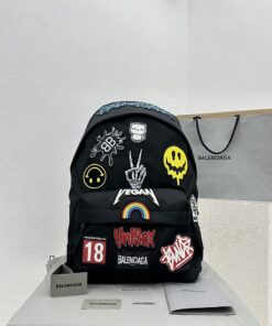Alternative view of Balenciaga Product-156709447