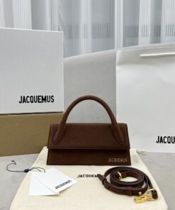 Alternative view of Jacquemus Product-136422712