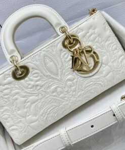Dior Product-131125962
