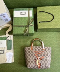 Alternative view of Gucci Product-028559