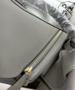 Alternative view of Hermes Product-004996