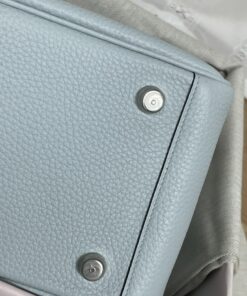 Alternative view of Hermes Product-009133