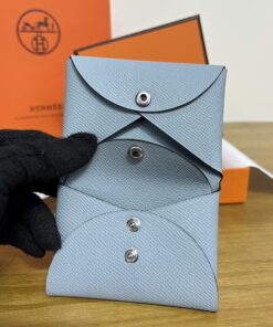 Alternative view of Hermes Product-015753