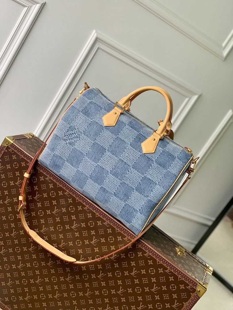 Louis Vuitton Product-001469 - Image 8
