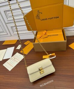 Louis Vuitton Product-002054
